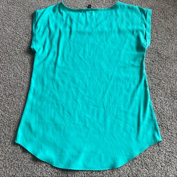 WOMENS EXPRESS GREEN SCOOP NECK TOP BLOUSE SIZE SP - Picture 3 of 9